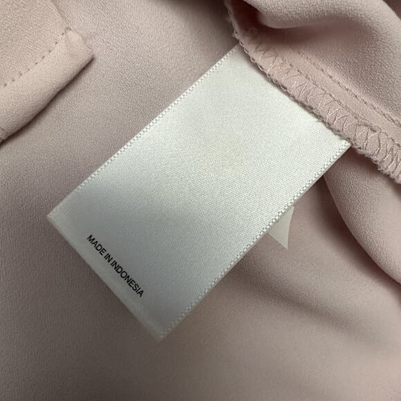 Express Portofino Shirt Womens Medium Light Pink Button Up Blouse Career Capsule - Picture 7 of 12